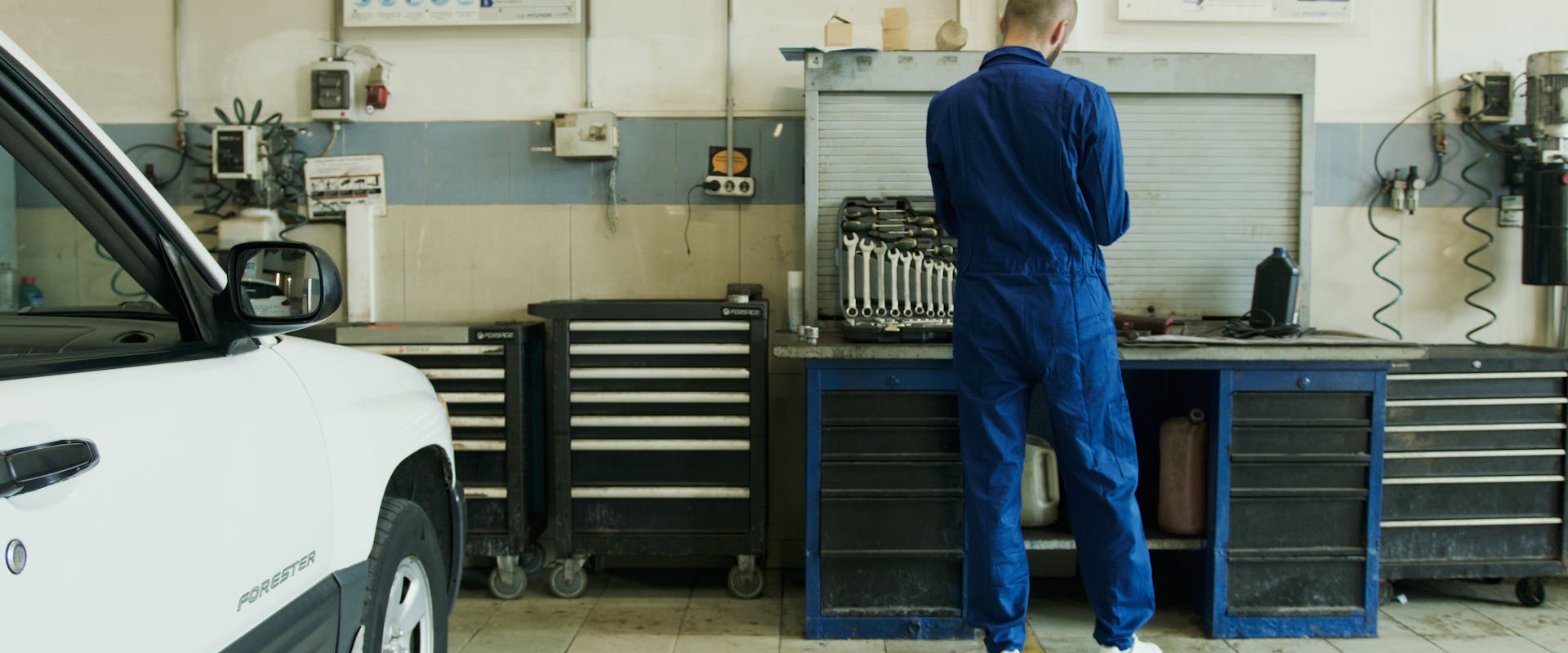 Performance Upgrades Louisville KY & Indiana — technician at work in the Pinnacle Motorsports workshop