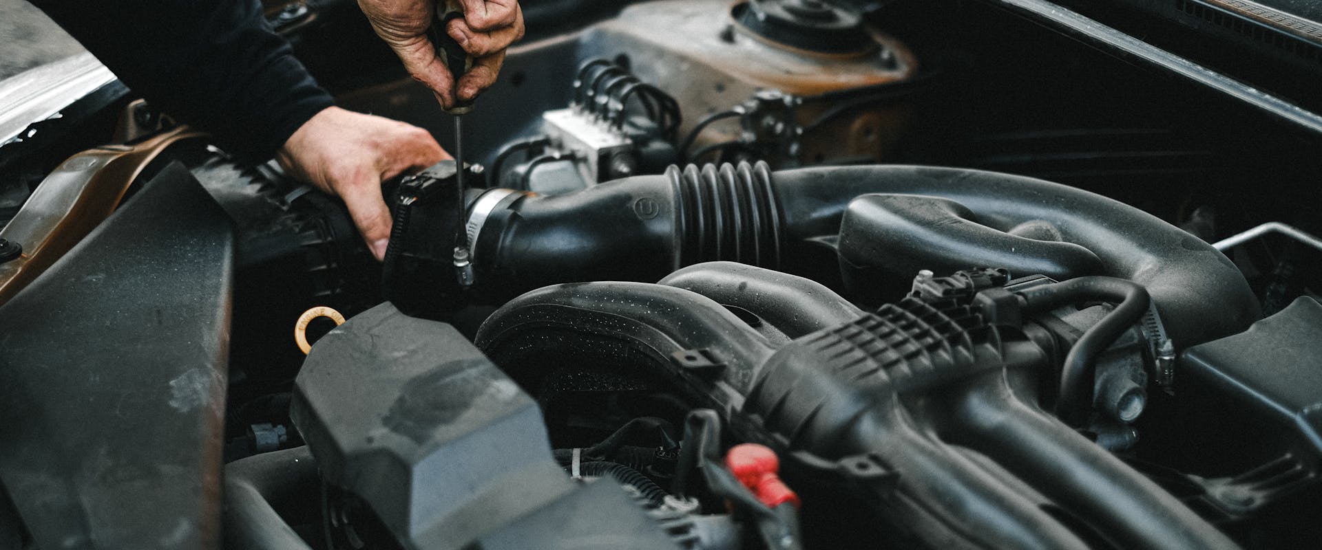 Transmission Service Louisville KY & Indiana — technician at work in the Pinnacle Motorsports workshop